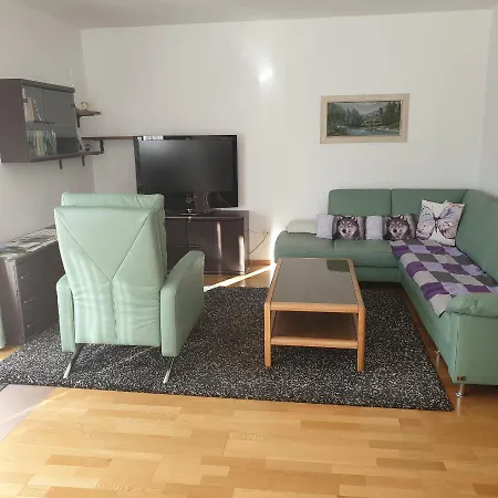 Apartma Vovk *
