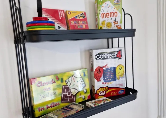 Apartma Vovk דירה *